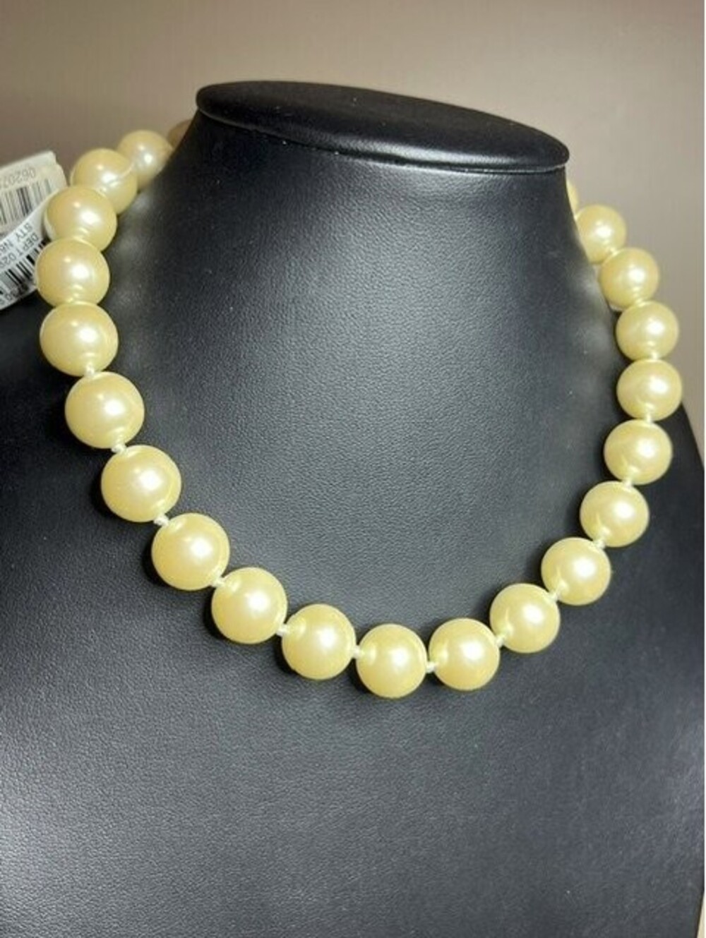 B7408 Charter Club Kiska Faux Pearl Necklace Knotted Made in Japan Cream 16-18"